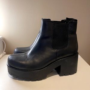 Vagabond platform boots size 36 (6)